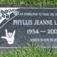 Phyllis Jeanne LARSON